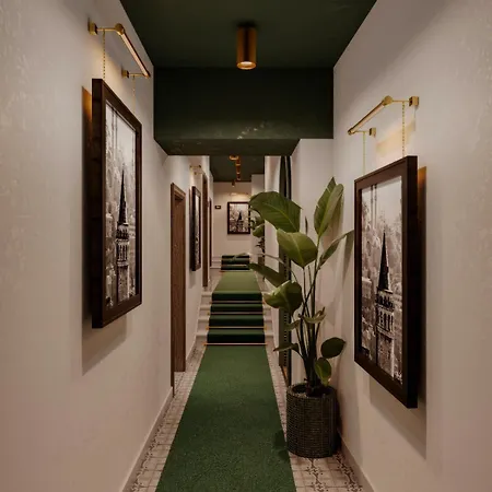 Castellion Galata 3*